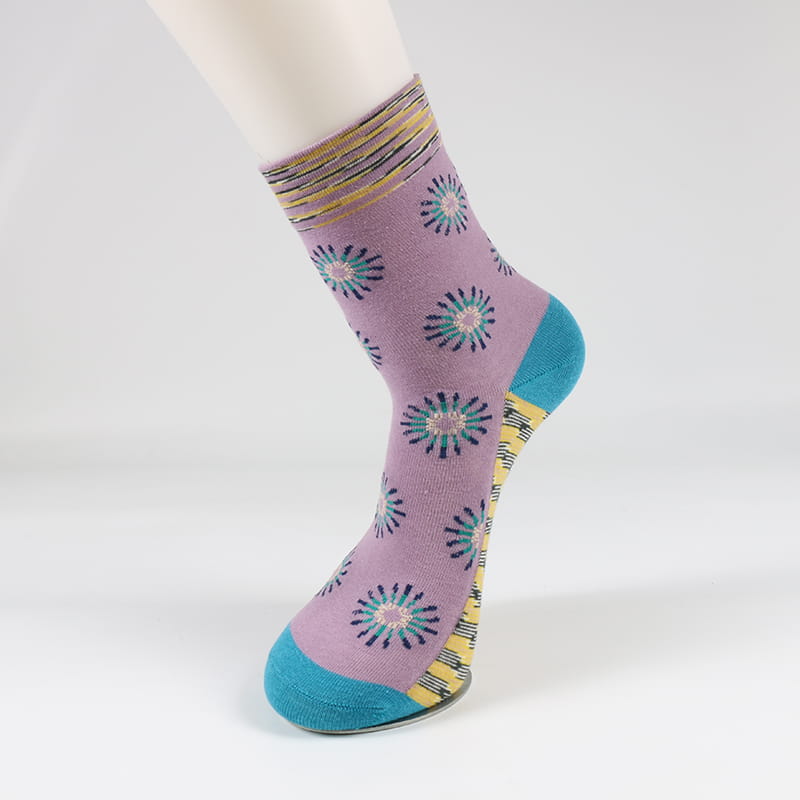 Calcetines bonitos con estampado de flores y dibujos animados para mujer, calcetines de algodón con estampado artístico, creativos y coloridos con personalidad, calcetines de otoño e invierno