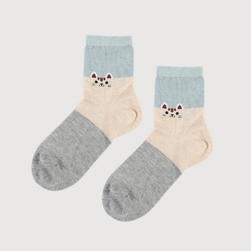 Calcetines de señora súper suaves de Jacquard de seda hilado con gato de dibujos animados de moda