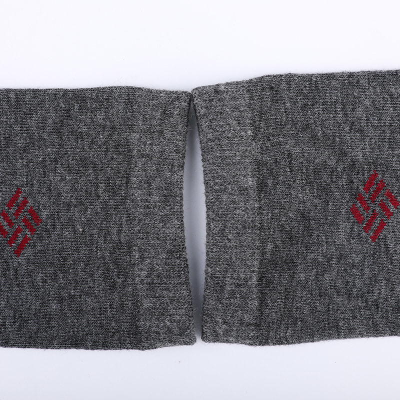 Calcetines de algodón peinado envueltos en amoníaco 98% hilo de algodón pequeño jacquard cosidos a mano calcetines de otoño e invierno para hombres WSD2581