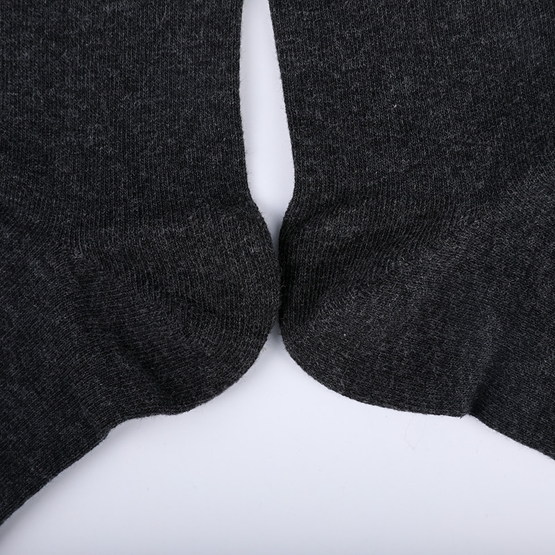 Calcetines de algodón peinado envueltos en amoníaco 98% hilo de algodón pequeño jacquard cosidos a mano calcetines de otoño e invierno para hombres WSD2581